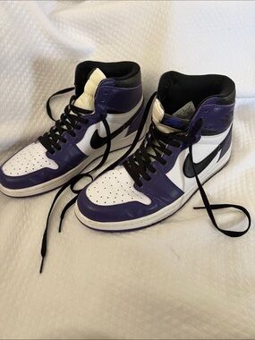 Nike Air Jordan 1 High - White, Purple & Black